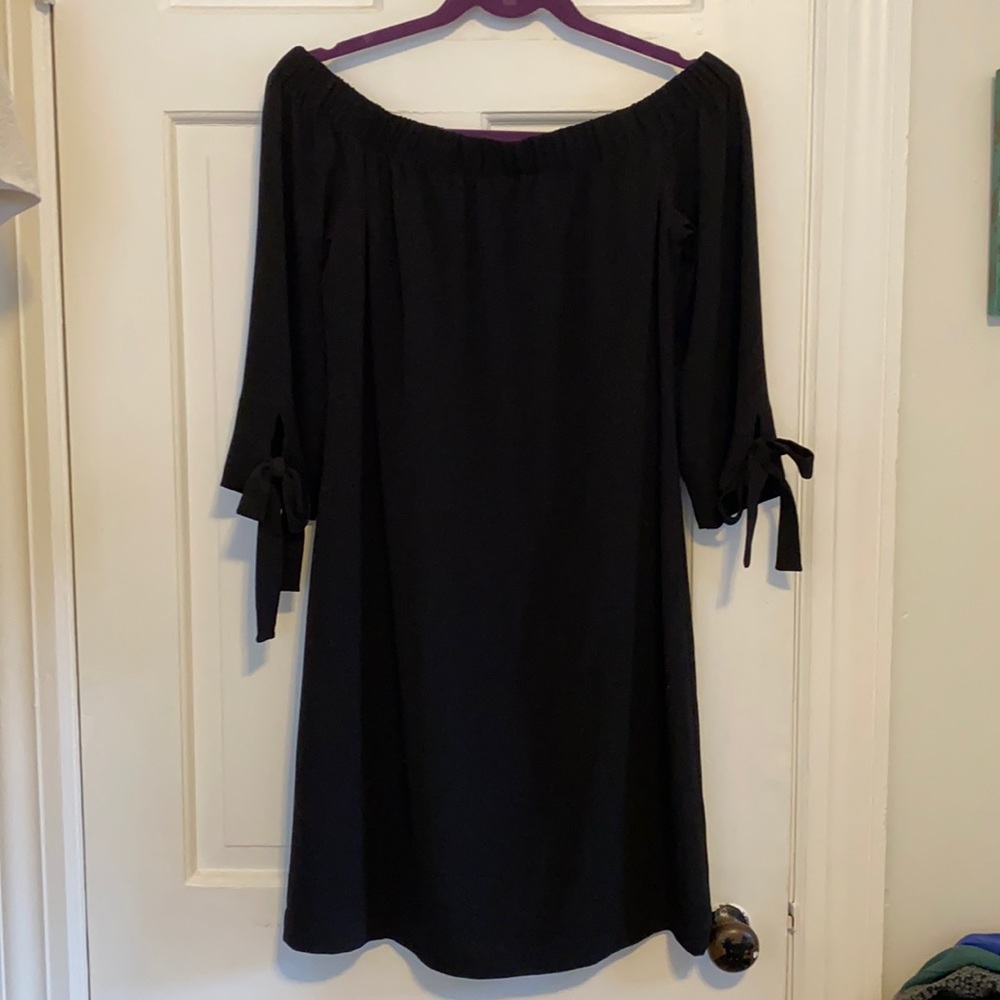 Vince Camuto black dress